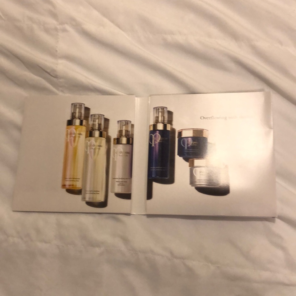 Cle de Peau basic care samples - Picture 2 of 4